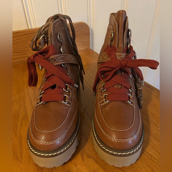 NWT Free People Jasper Hiker Ankle Boots tan size 9.5 - Picture 2 of 8